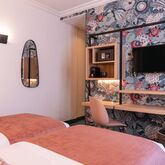 Corona Opera Hotel Picture 3