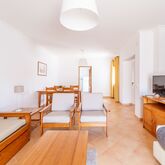 Oasis Beach Apartments Picture 12