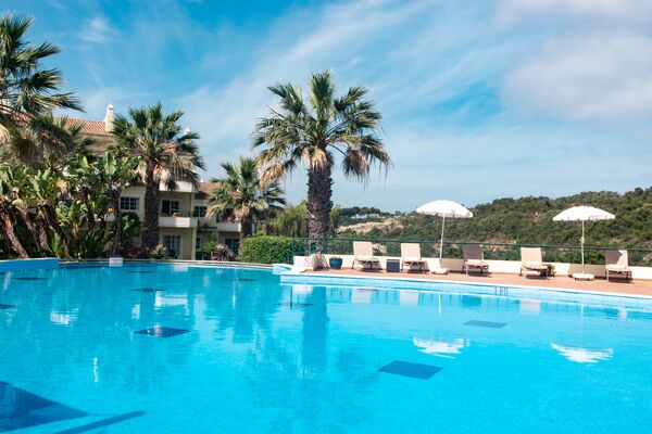 Holidays at Presa De Moura Resort in Carvoeiro, Algarve