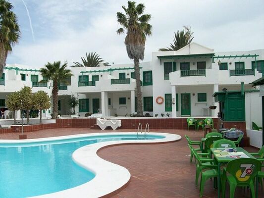 Holidays at Luz Y Mar Apartments in Puerto del Carmen, Lanzarote
