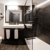 Lakiki Apartments Picture 11