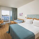 Akrotiri Beach Hotel Picture 10