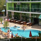 L & B Hotel Picture 8