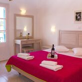 Cyclades Studios Picture 8