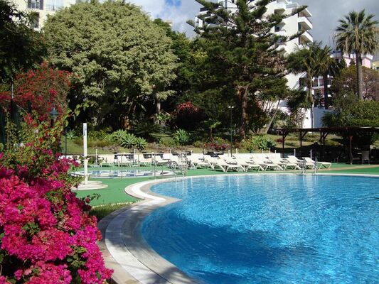Holidays at Girassol Hotel in Funchal, Madeira