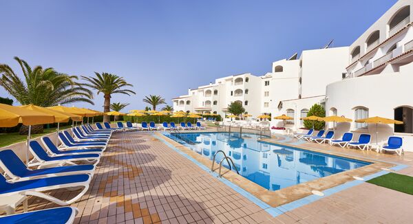 Holidays at Smartline Marina in Cala'n Bosch, Menorca