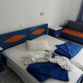 Leonidas Hotel Picture 19