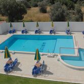 Anixis Apartments Picture 4