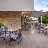 Pharia Aparthotel Picture 4