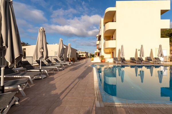 Holidays at Elpis Studios and Apartments in Bali, Crete