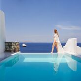 Kouros Hotel and Suites Picture 4