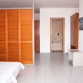 Caravel Aparthotel Picture 12