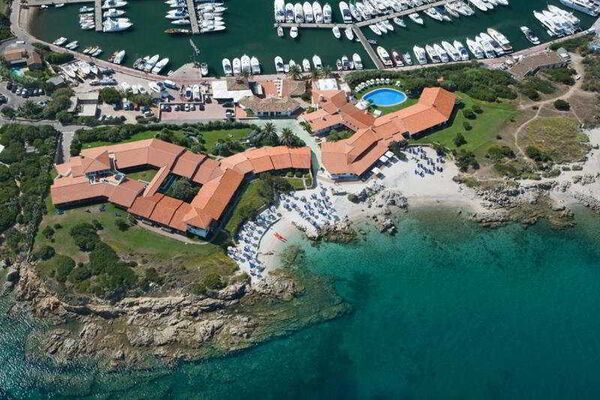 Holidays at Sporting Hotel in Porto Rotondo, Sardinia