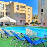 Daphne Apartments Picture 6