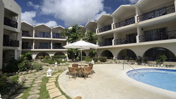 Holidays at Infinity on the Beach in Christchurch, Barbados