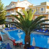 Planos Beach Hotel Picture 4