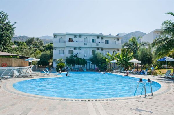 Holidays at Liza Mari Complex in Bali, Crete