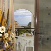 St Georges Apartments Picture 9