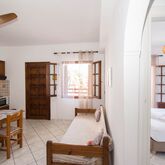 Rena Apartments Picture 14