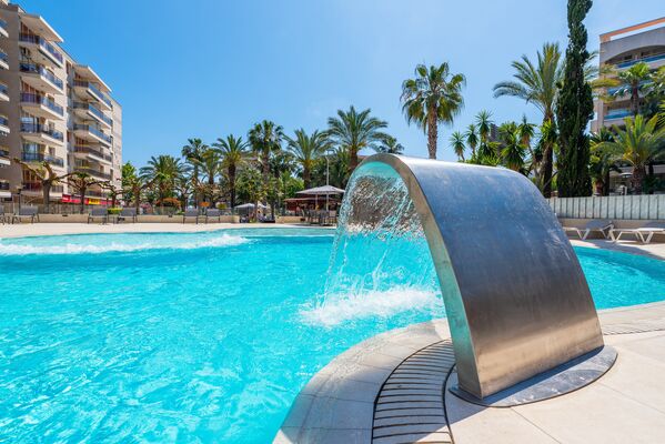 Holidays at Los Peces Apartments in Salou, Costa Dorada
