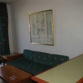 Carlota Apartments Picture 17