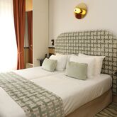 Five Hotel Picture 12