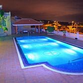 Callao Mar Apartments Picture 5
