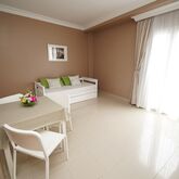 RF Astoria Aparthotel Picture 5