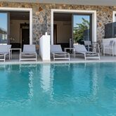 Zoes Hotel Picture 14