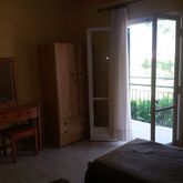 Beachfront Salvanos Apartments Picture 13