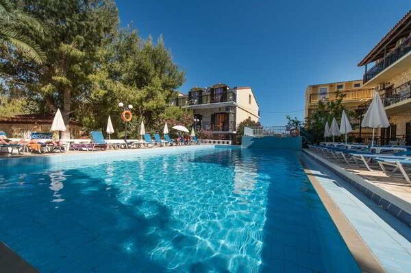 Holidays at Two Brothers Studios in Kalamaki, Zante