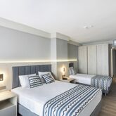 Elysee Hotel Picture 13
