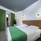 Zeus Hotel Picture 18