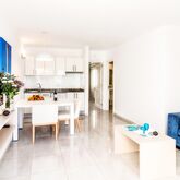 Oasis Apartments Picture 17