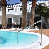Los Tulipanes Apartments Picture 2