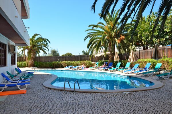 Holidays at Mirachoro II Apartments in Portimao, Algarve