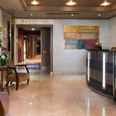 Le Pera Hotel Picture 0