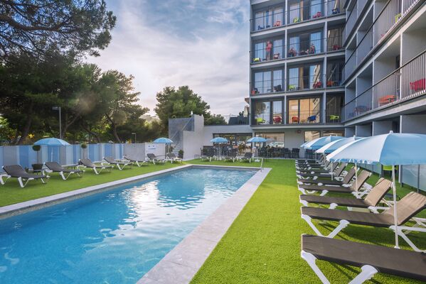 Holidays at GHT Sa Riera Hotel in Tossa de Mar, Costa Brava