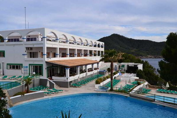 Holidays at Club Vista Bahia Hotel in Portinatx, Ibiza