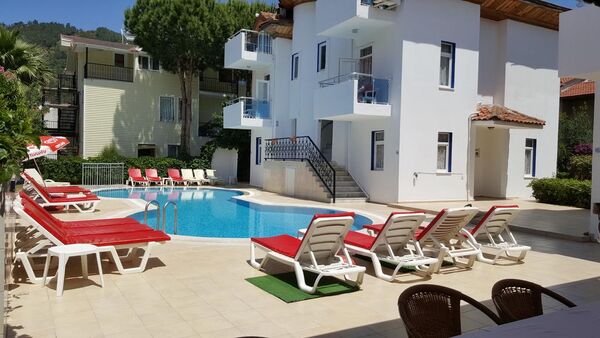 Holidays at Tolan Apartments in Icmeler, Dalaman Region