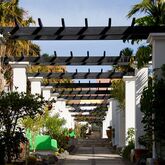 Esquinzo Apartments Picture 7