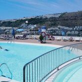 Carlota Apartments Picture 4