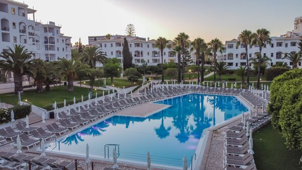 Holidays at Vila Petra Aparthotel in Albufeira, Algarve