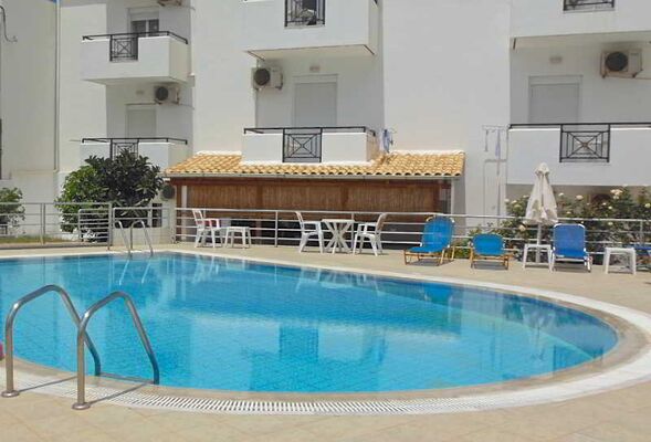 Holidays at Irilena Apartments in Stalis, Crete