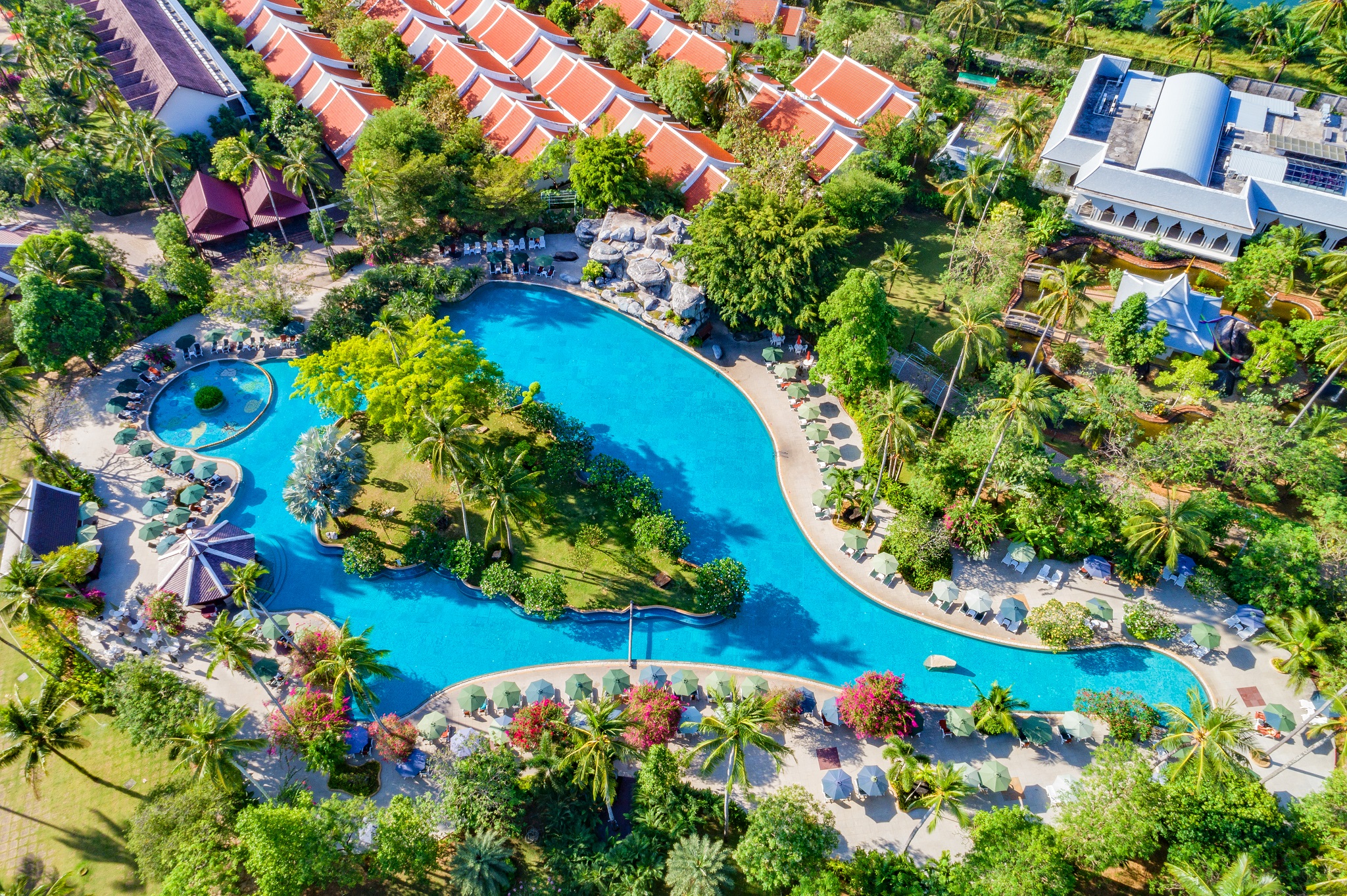 Holidays at Duangjitt Resort and Spa in Phuket Patong Beach, Phuket