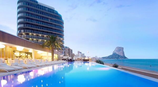 Holidays at Del Mar Apartments in Calpe, Costa Blanca