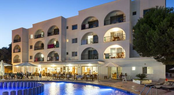 Holidays at Puerto Cala Vadella Apartments in Cala Vadella, Ibiza