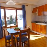 Holiday Park Apartments Picture 9