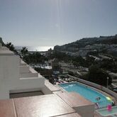 Omar Apartments Picture 2