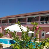 Elena Pool Apartments Picture 4